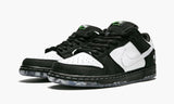 Nike SB Dunk Low "Staple Panda Pigeon"