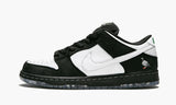 Nike SB Dunk Low "Staple Panda Pigeon"